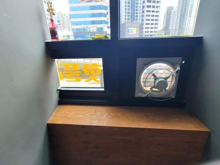 구로구 사무실 창가 환풍기 교체 완료 현장